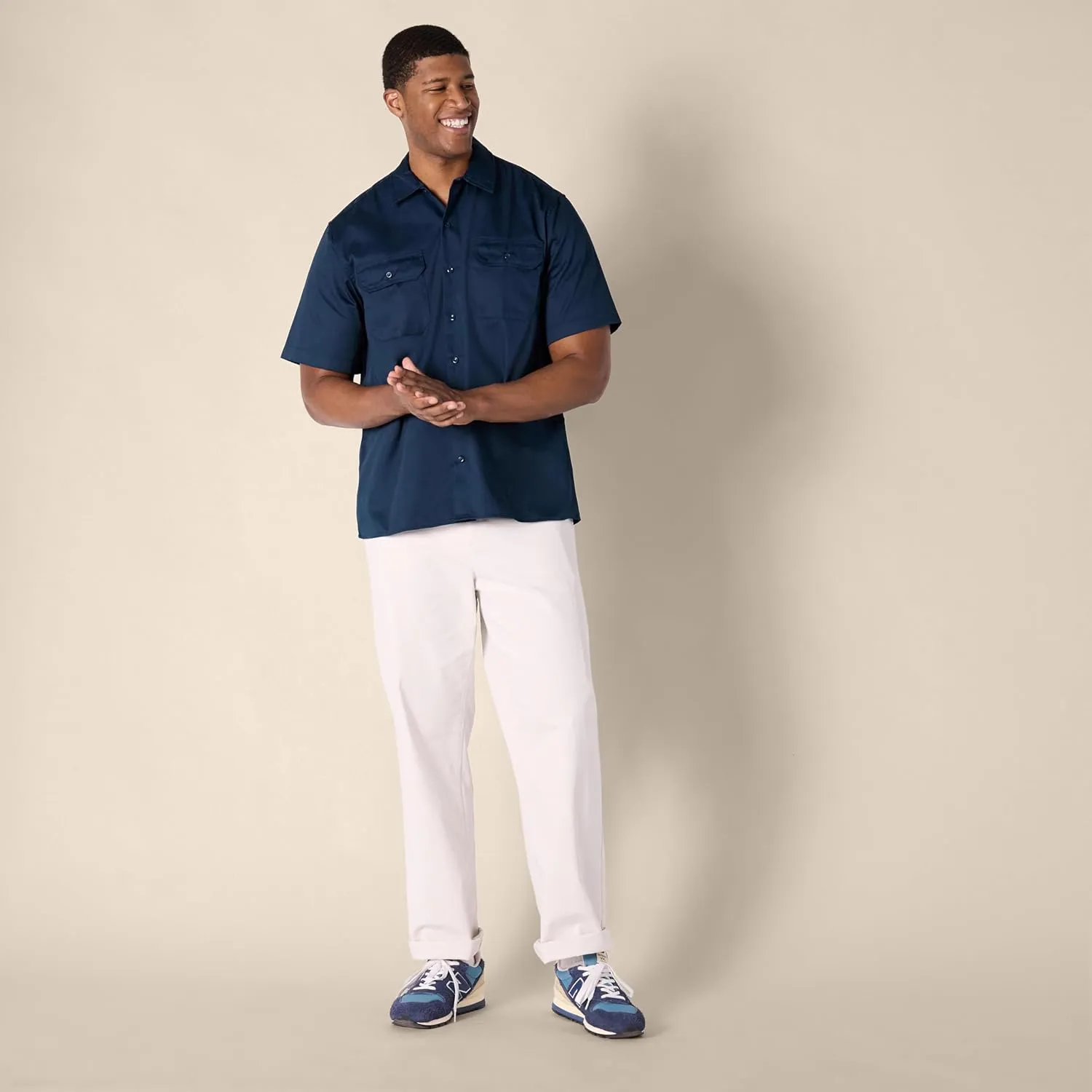 Amazon Essentials Button Up Shirt for Men, Short-Sleeve, Stain and Wrinkle-Resistant