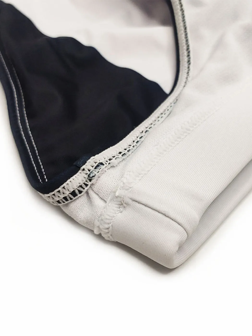 Men's Spliced Color Swim Briefs with Sponge Mats