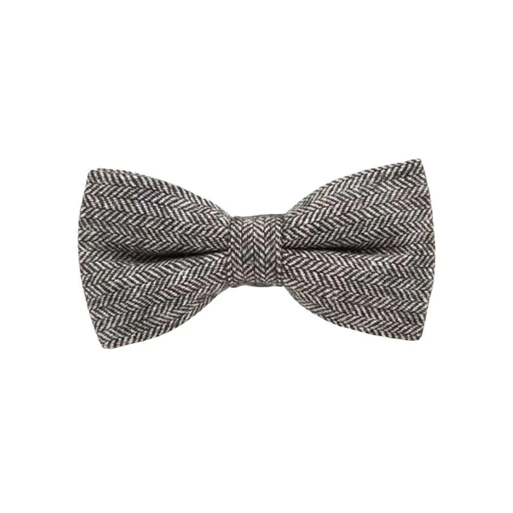 Retro Wool Bow Tie Pre-Tied