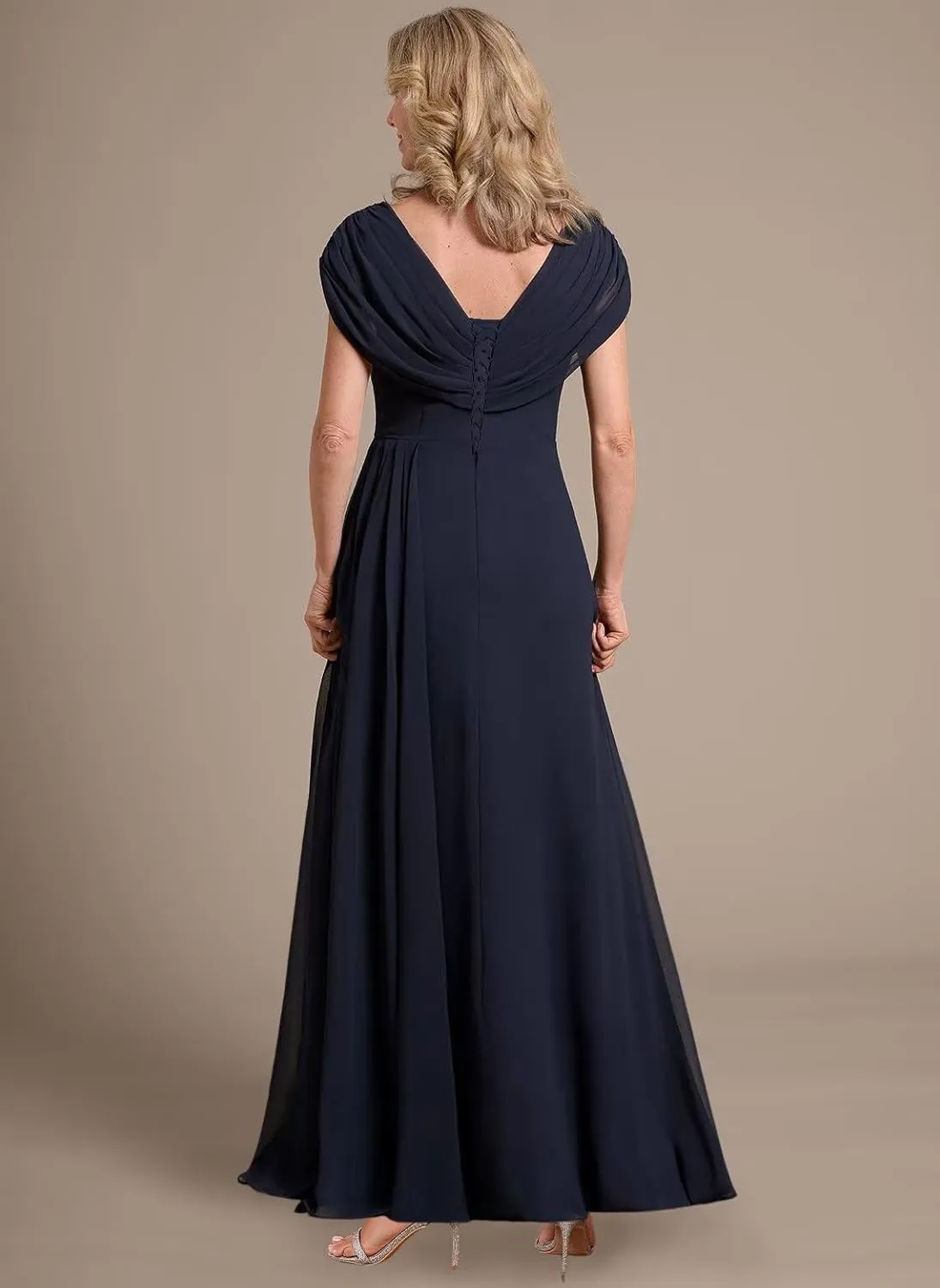 RSOETOO Women's Chiffon Mother of The Bride Dresses 2025 Square Neck Formal Evening Gown with Sleeves RO188