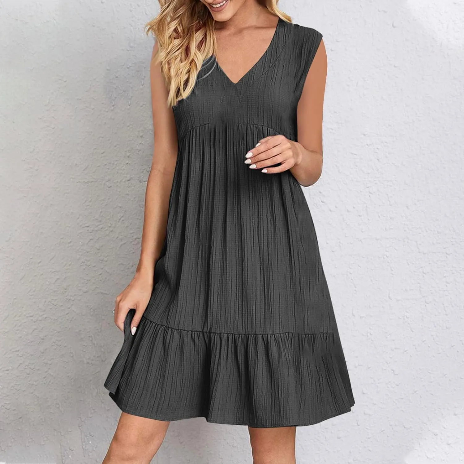 Summer Dresses for Women 2025 Sleeveless V-Neck Flowy Midi Sundresses Layered A-Line Boho Beach Vacation Dress