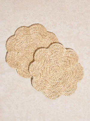 Westside Home Beige Jute Floral Design Trivet (Set of 2)