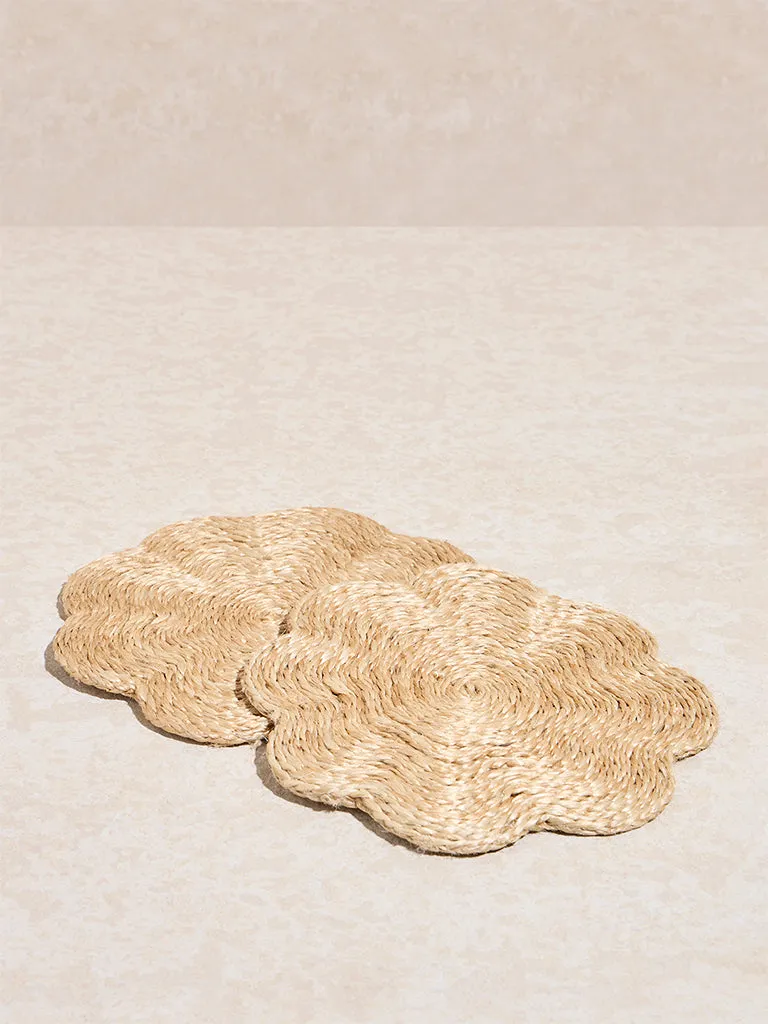Westside Home Beige Jute Floral Design Trivet (Set of 2)