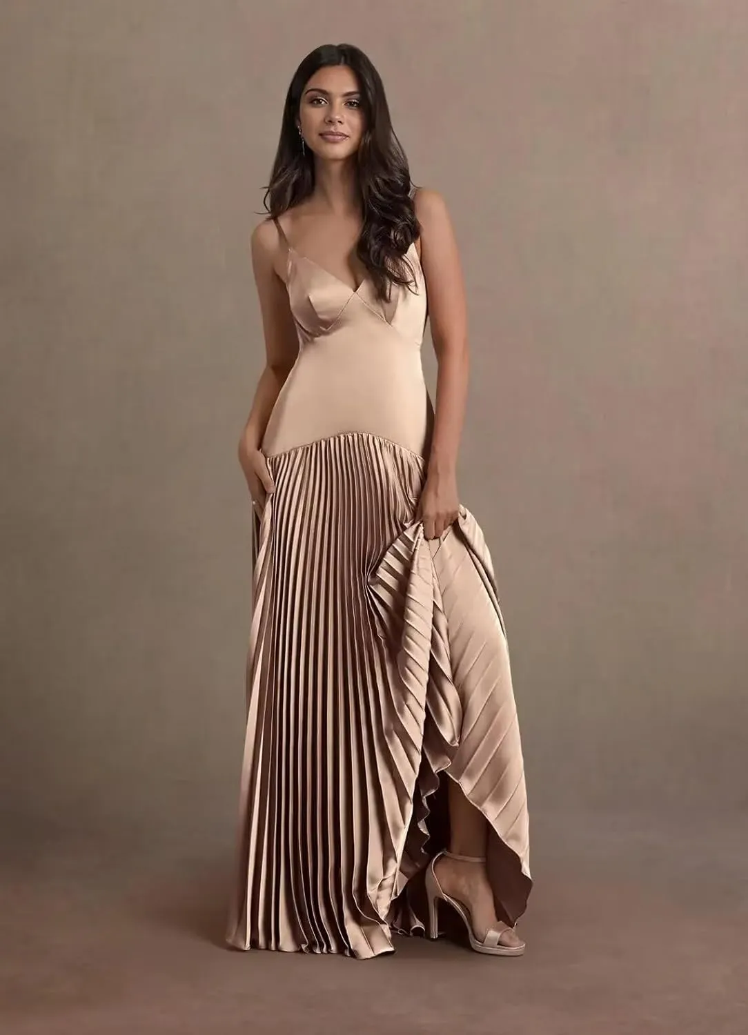 Women's Straps Bridesmaid Dresses Sleeveless Corset Satin Pleated Formal Dress 2025 LN111