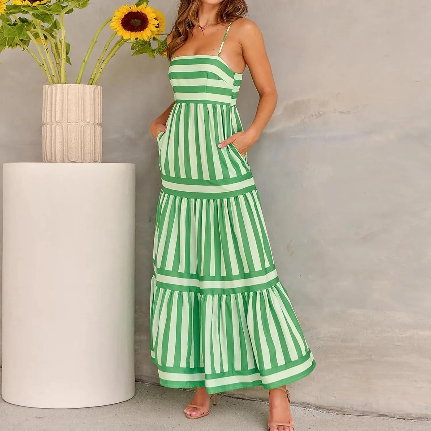 Womens Striped Maxi Dress Summer Fashion Slim Strap Sleeveless Cutout Long Dress Flowy Swing Beach Sundress 2025